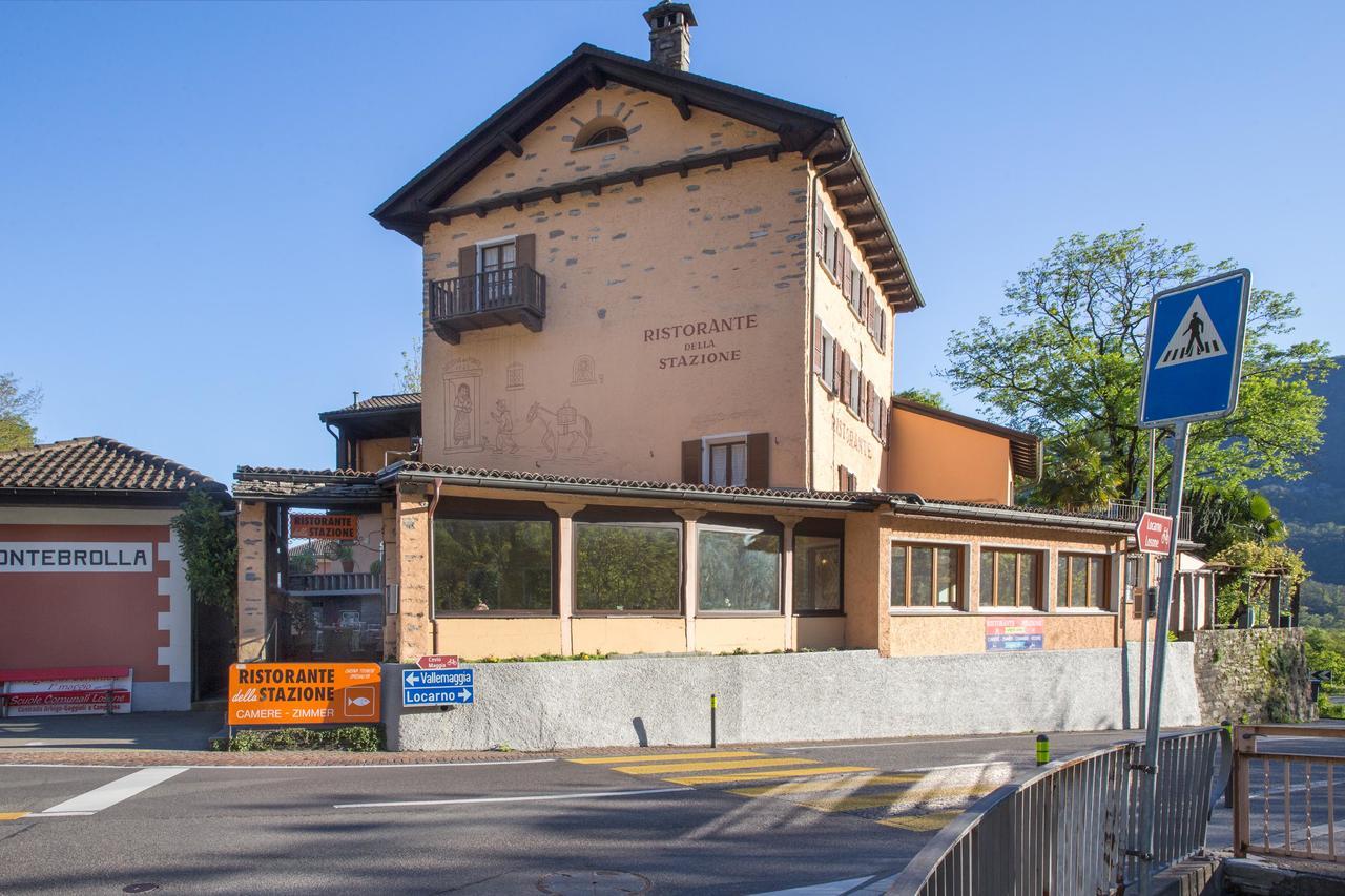 Отель Ristorante Della Stazione Тегна Экстерьер фото